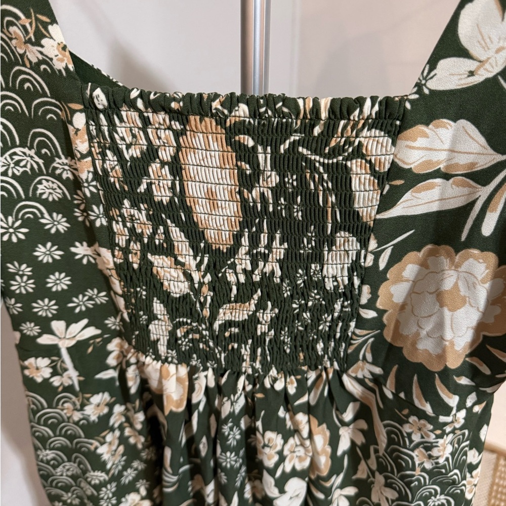 Sugarlips Green Floral Dress with Puff Sleeves size M - Picture 4 of 6